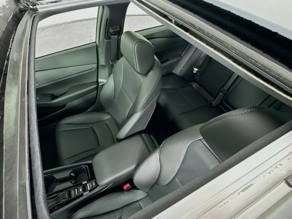 New 2026 Urban Gray Pearl Honda Sport-L image 31