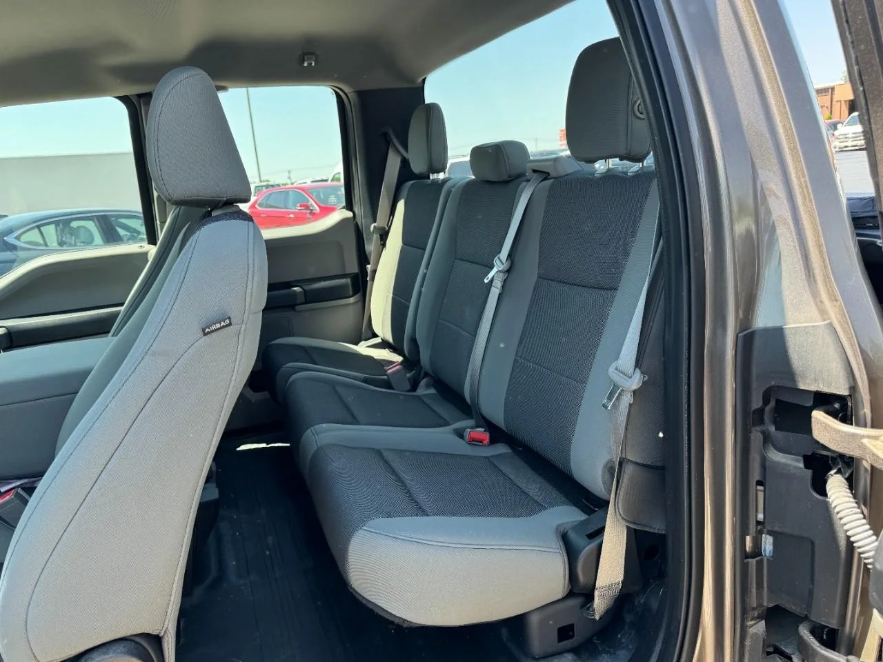 Used 2018 Stone Gray Ford 4WD SuperCab 6.5' Box image 10