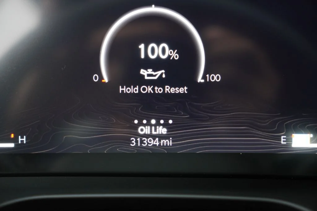 Certified Used 2023 Silver Jeep Altitude image 35