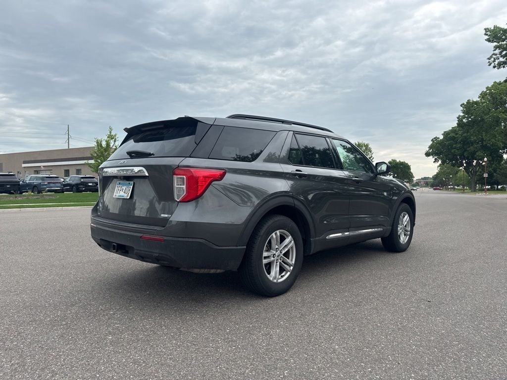 Used 2020 Gray Ford XLT image 5