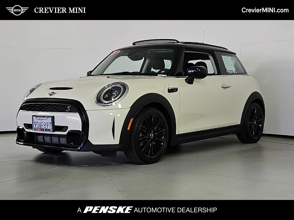 2023 MINI 3 Door