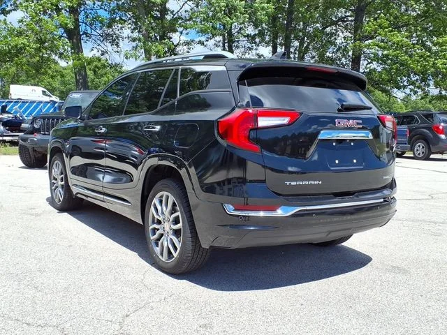Used 2023 Black GMC Denali image 22