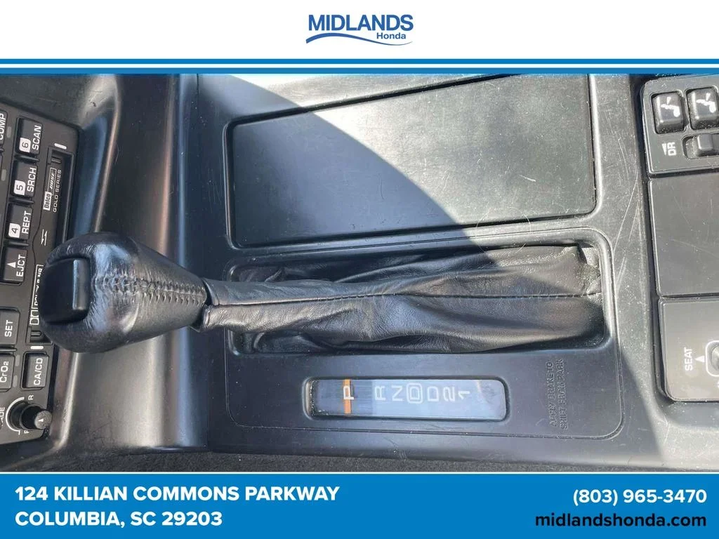 Used 1995 White Chevrolet Base image 30