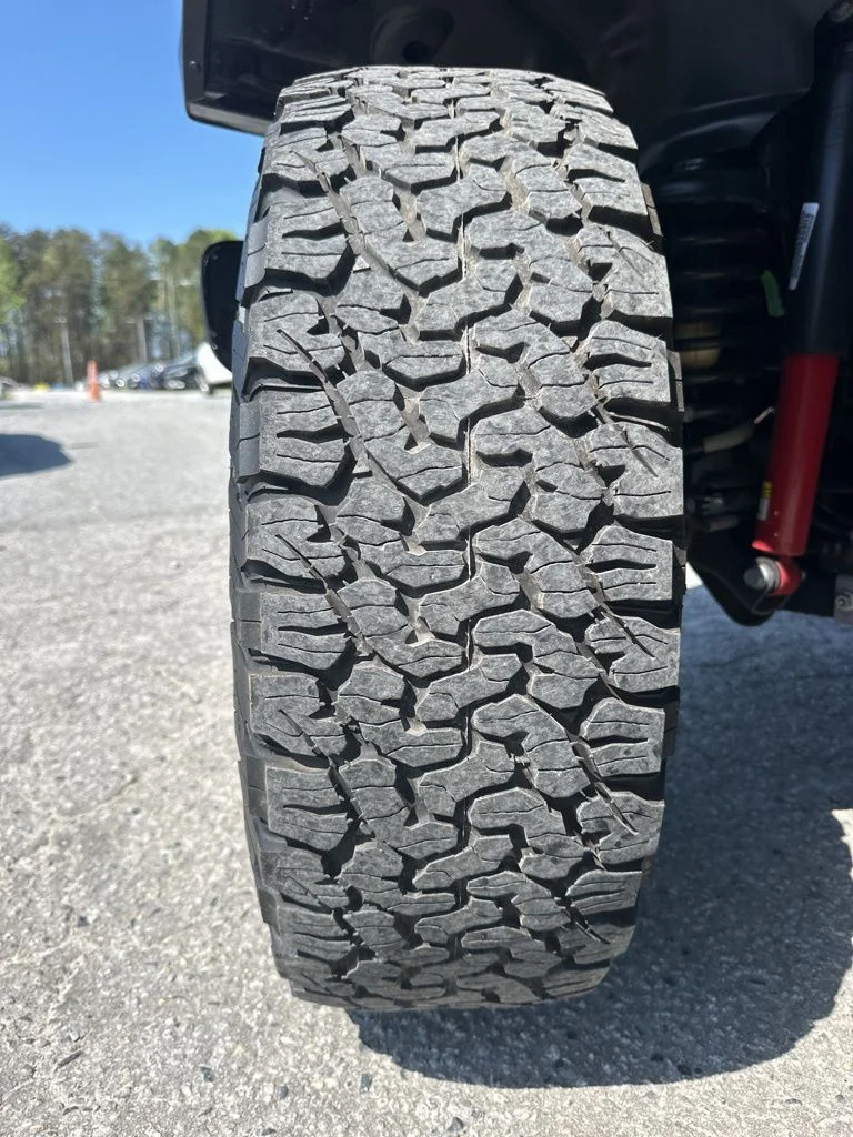 Used 2025 Black Jeep Rubicon image 30