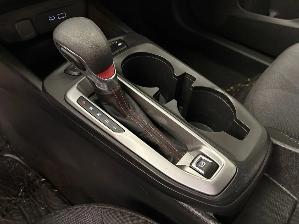 Used 2024 White Chevrolet 1RS image 31