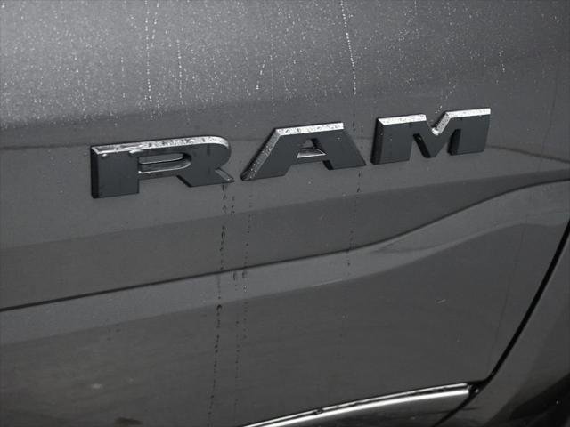 New 2026 Granite Crystal Metallic Clear-Coat Exterior Paint RAM TRADESMAN image 29