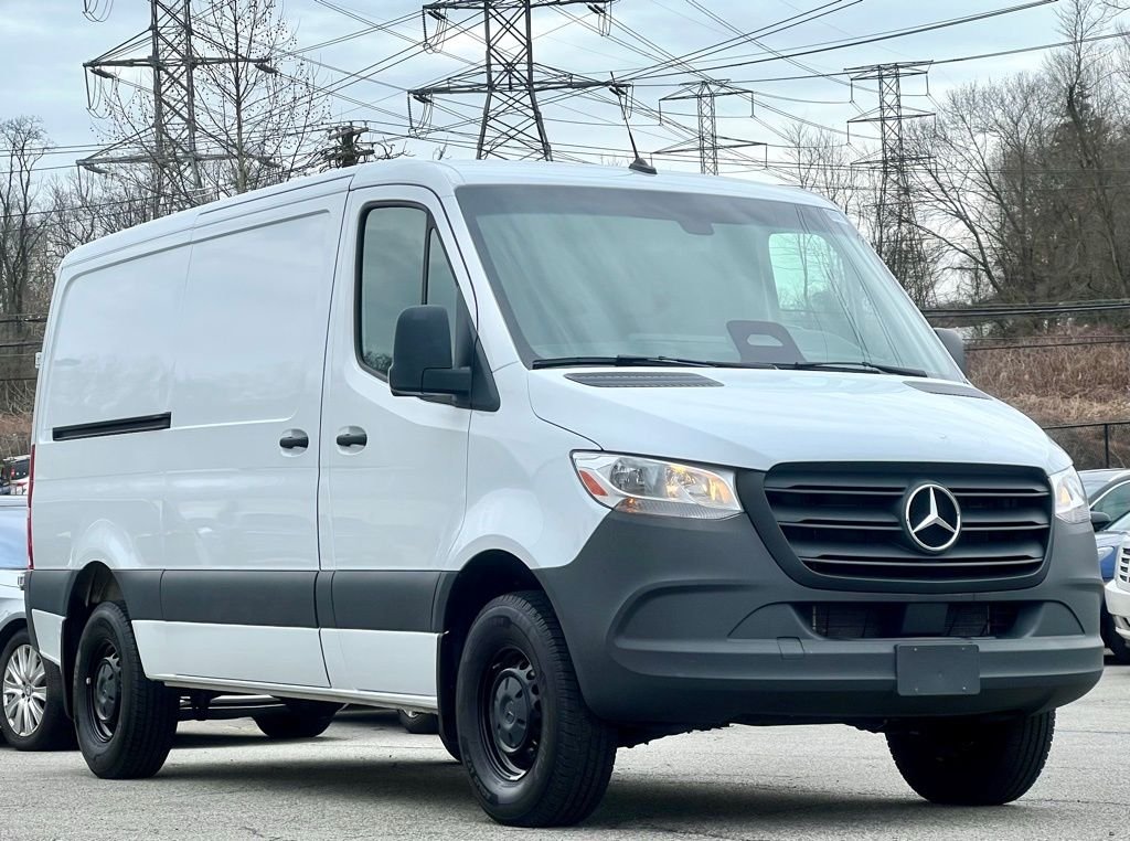 2025 Mercedes-Benz Sprinter 2500 144 WB HO's photo