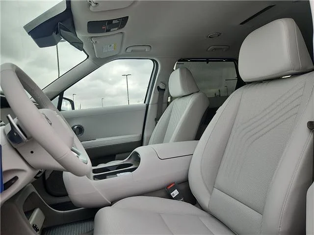 New 2026 Creamy White Pearl Hyundai Blue SEL image 10