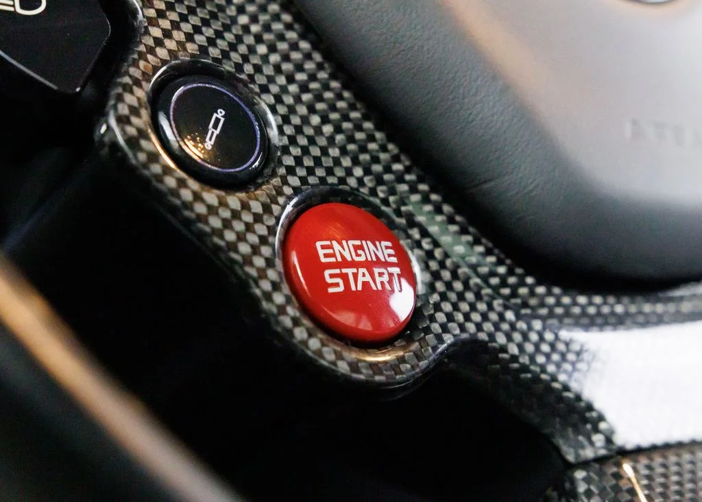 Used 2011 Grigio Alloy Ferrari Base image 20