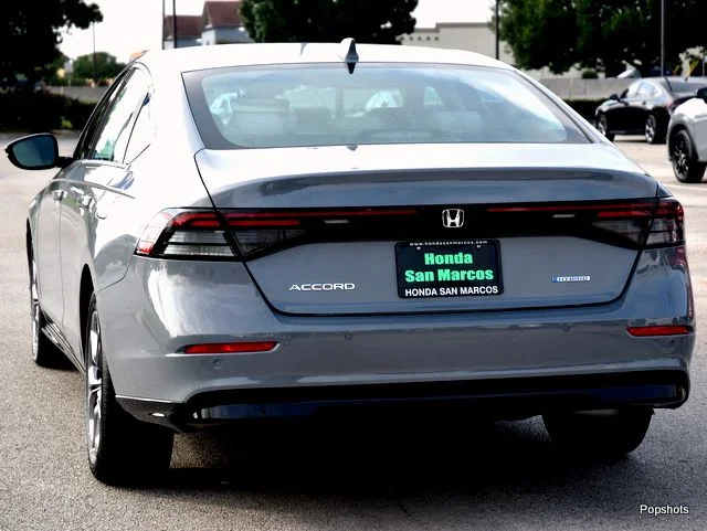 New 2026 Urban Gray Honda EX-L image 4