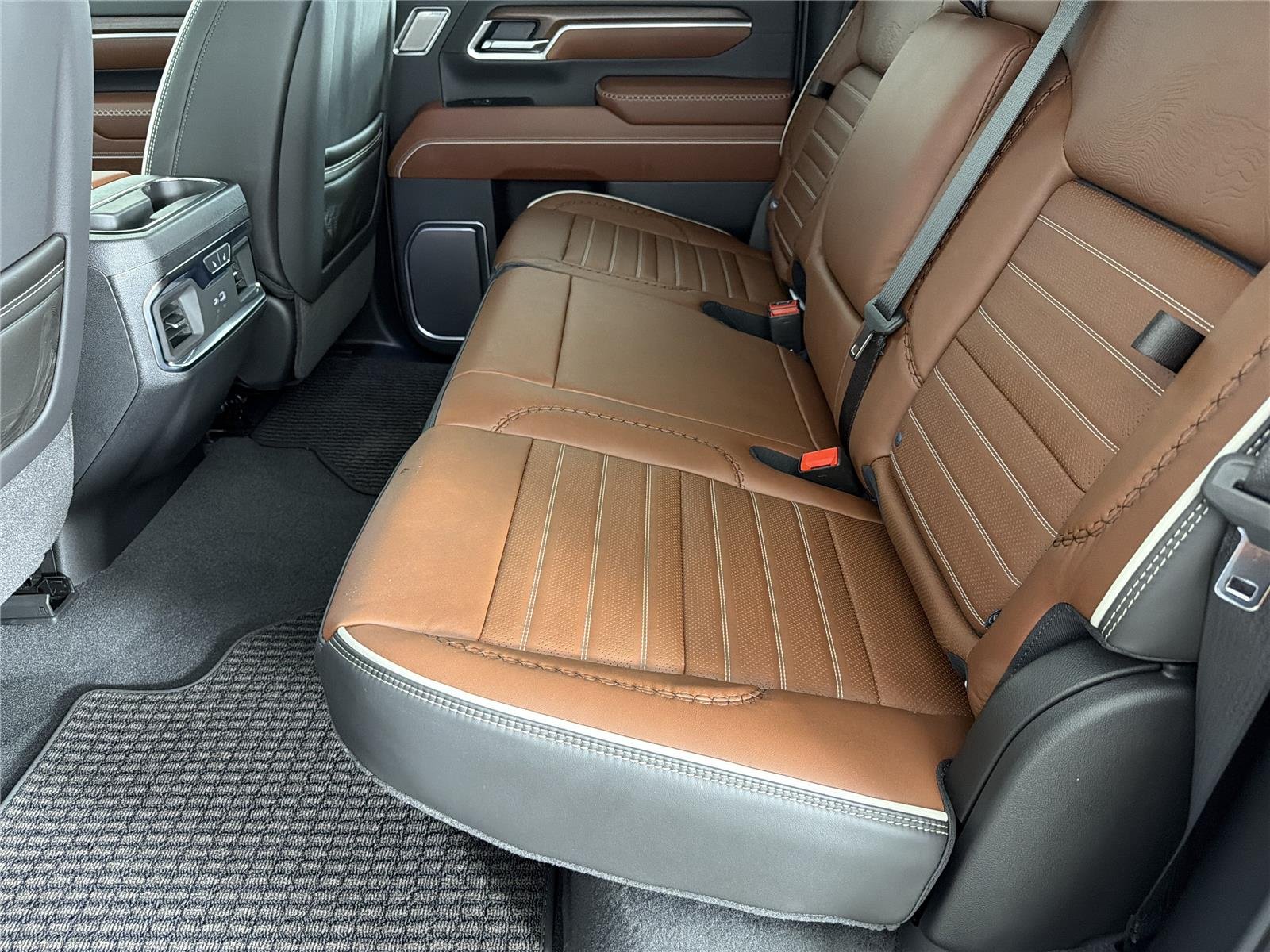 New 2026 Glacier White Tricoat GMC Denali Ultimate image 20