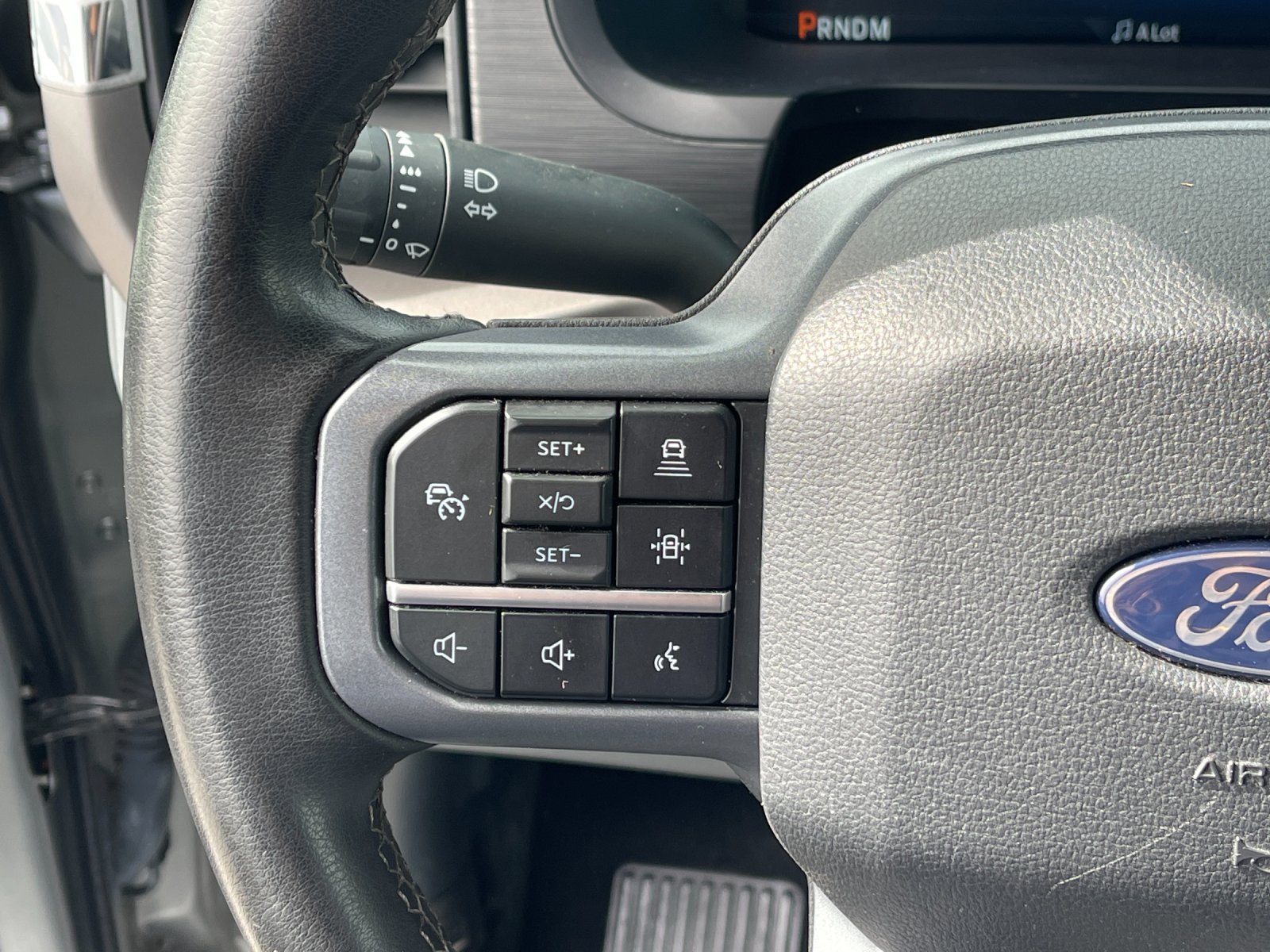 Used 2024 Silver Metallic Ford XLT image 26