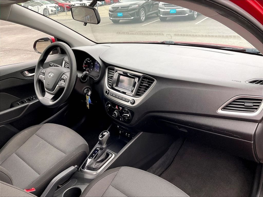Used 2019 Pomegranate Red Metallic Hyundai SE image 14