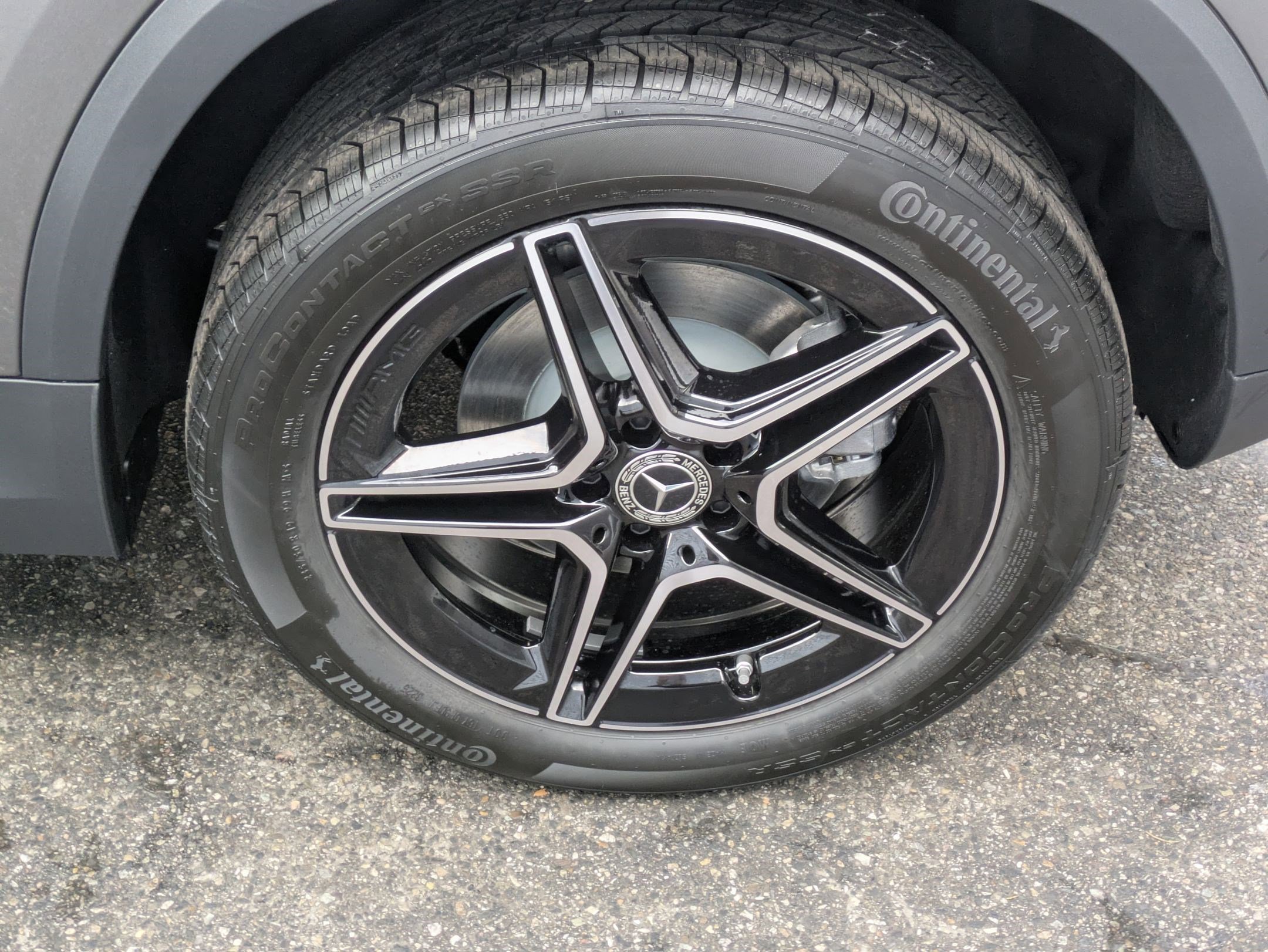 New 2026 Mountain Grey Metallic Mercedes-Benz GLA 250 image 17