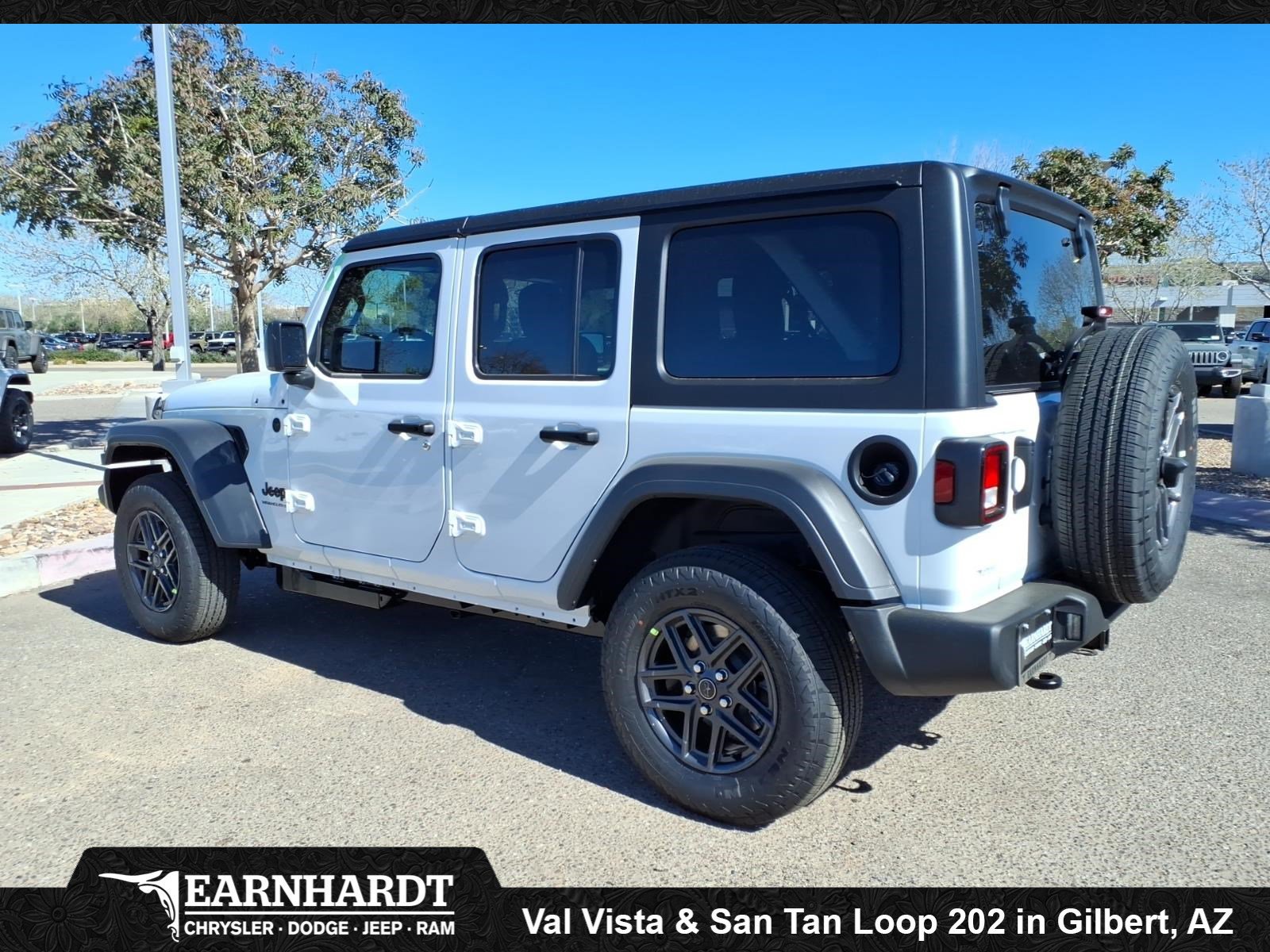 New 2026 Bright White Clear-Coat Exterior Paint Jeep Sport S image 4