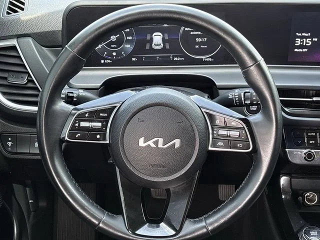 2024 Kia Seltos EX - Photo 13