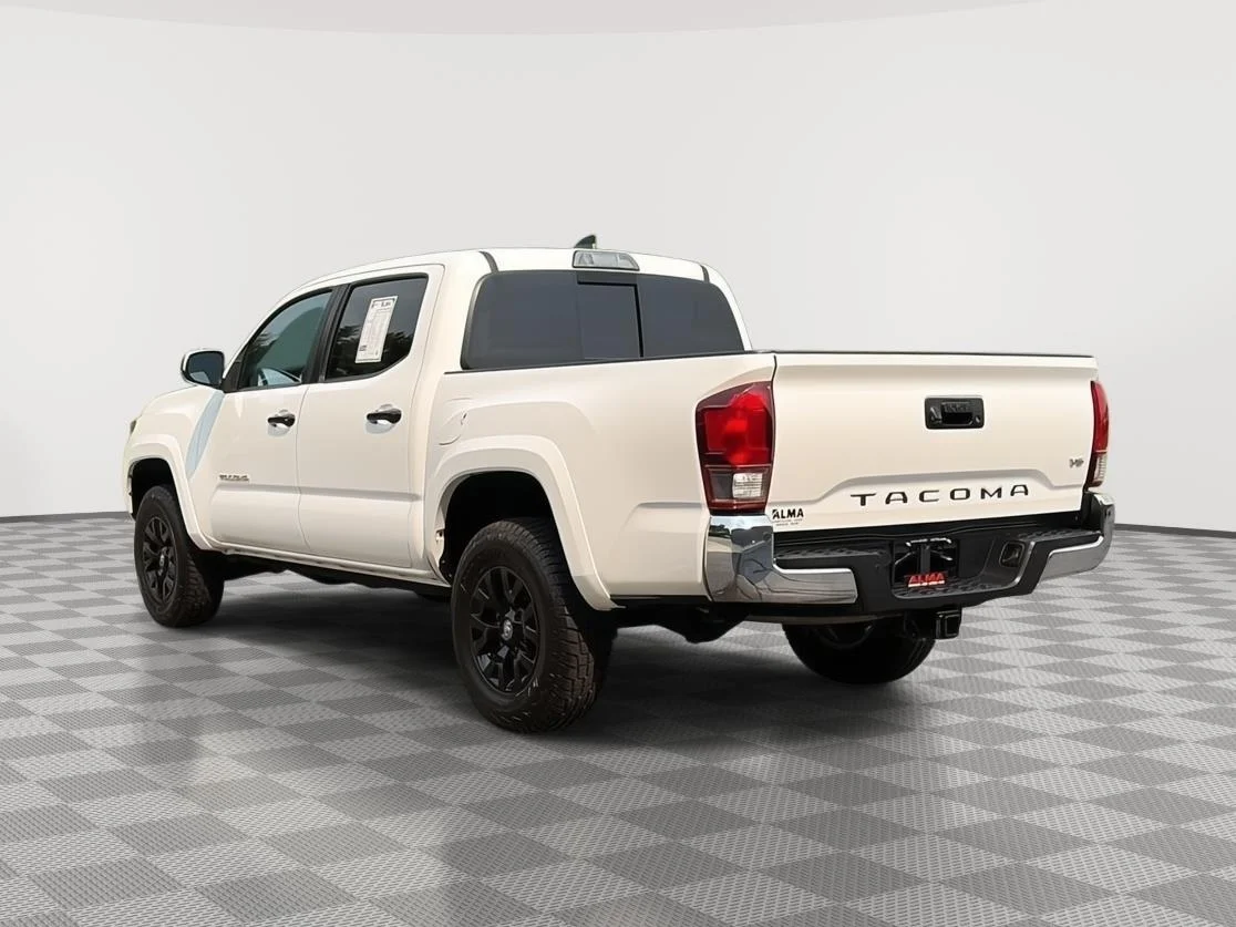 Certified Used 2019 Super White Toyota SR5 image 28