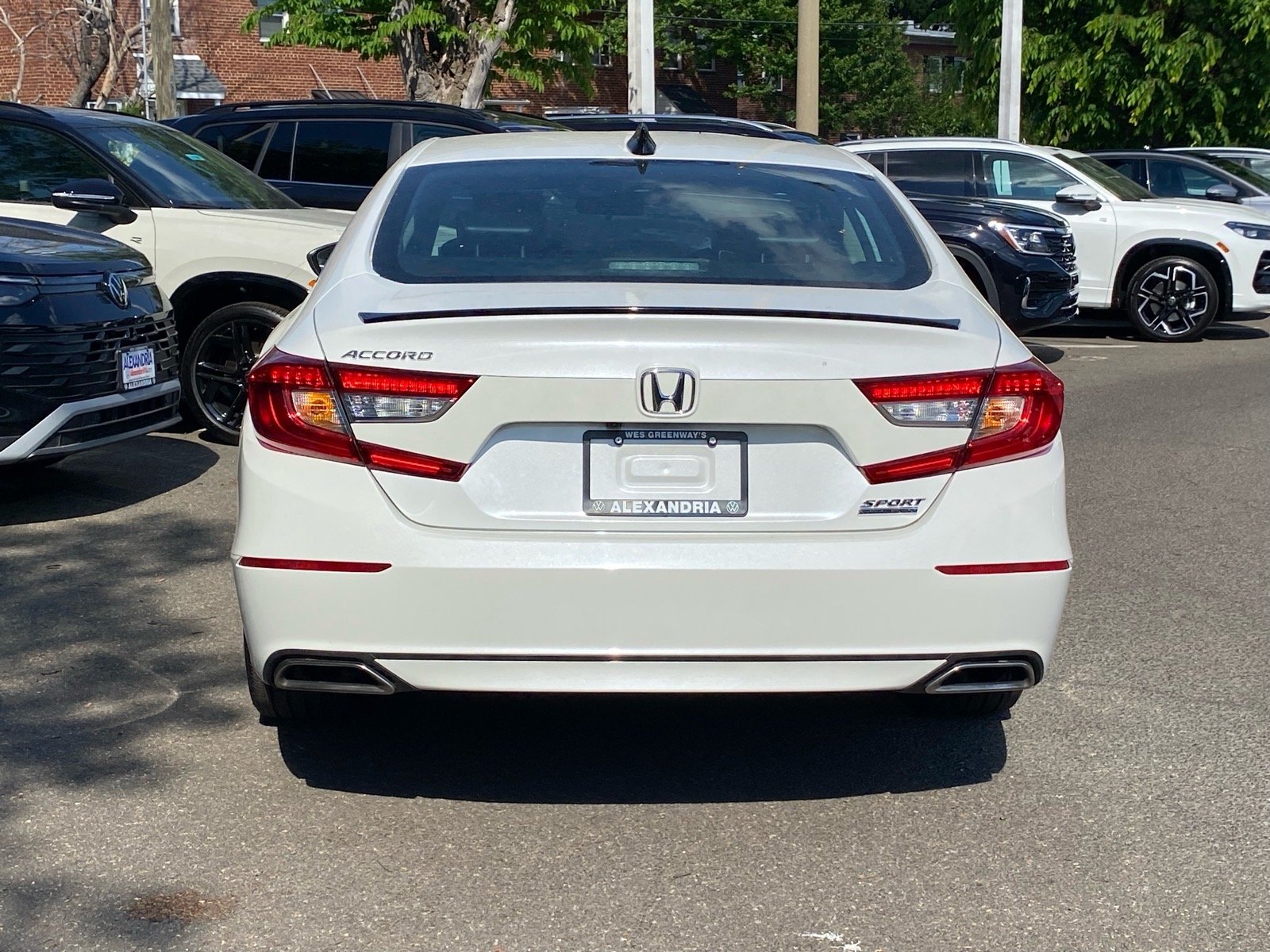 Used 2022 White Honda Sport Special Edition image 4