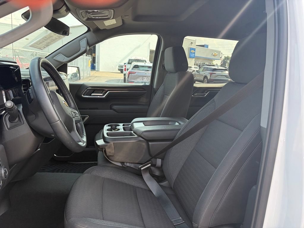 2024 Chevrolet Silverado 1500 LT - Photo 29
