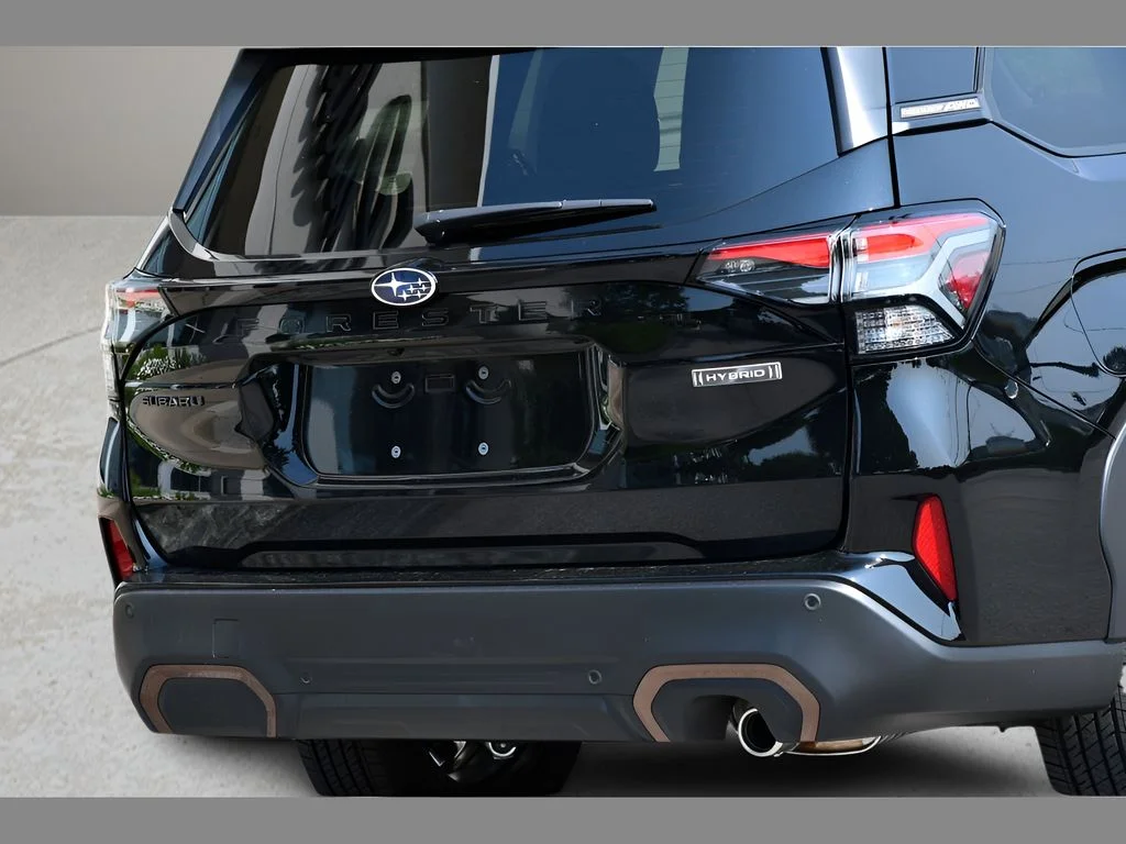 Used 2026 Black Subaru Sport Hybrid image 27
