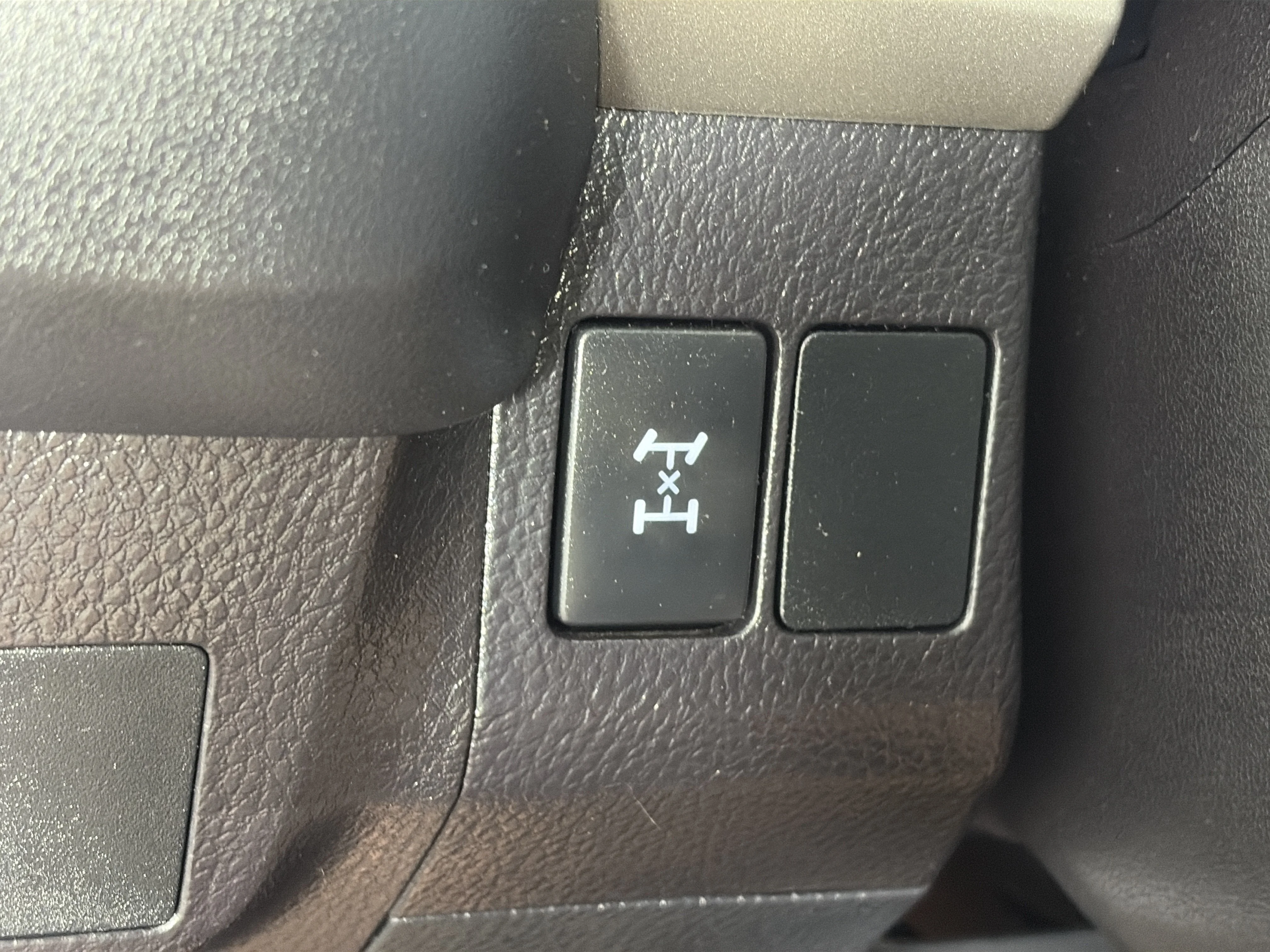Used 2018 Black Toyota LE image 26