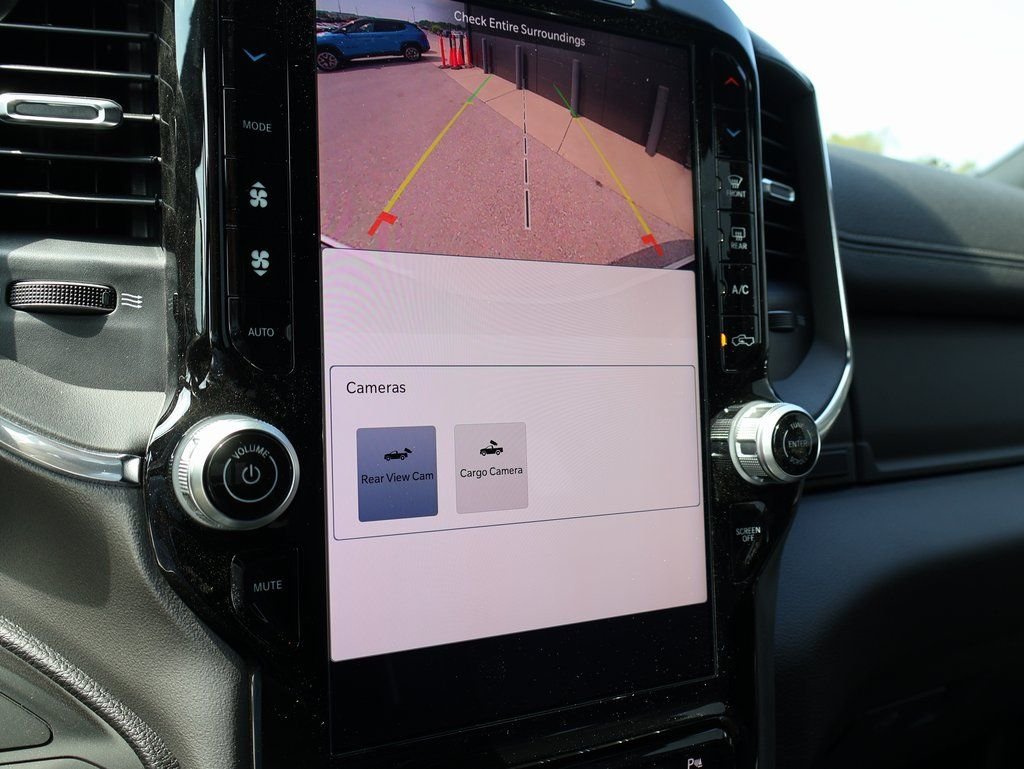 2026 RAM 2500 Laramie - Photo 35