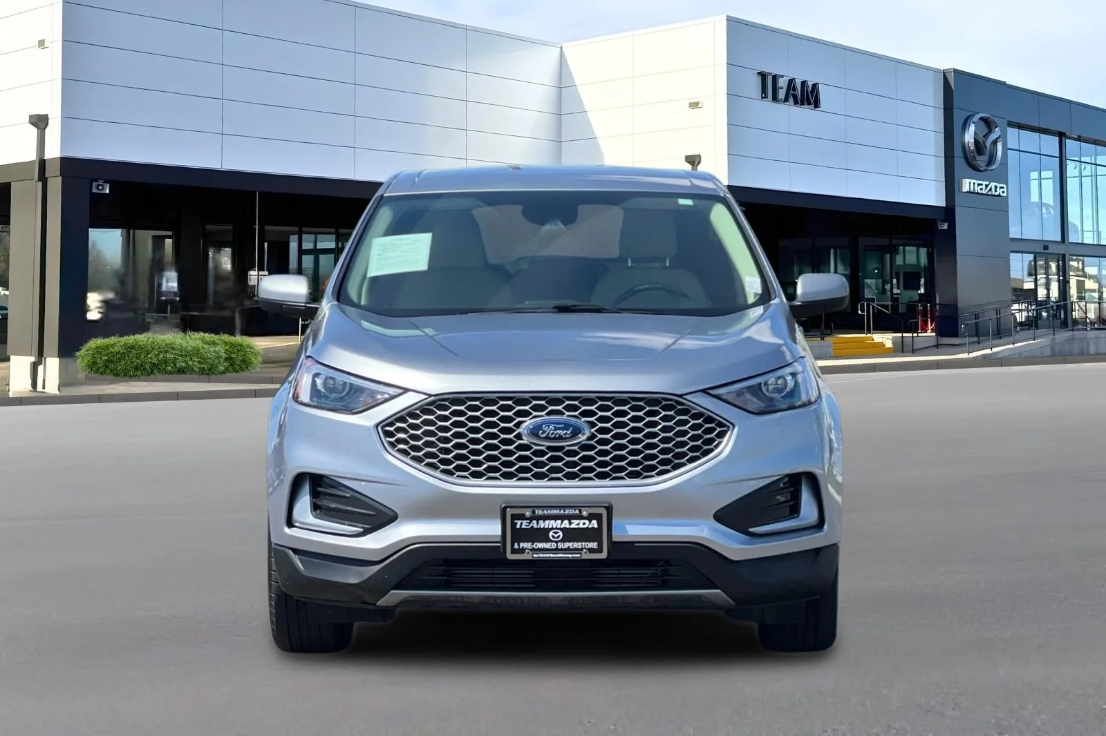 Used 2024 Silver Ford SEL image 6