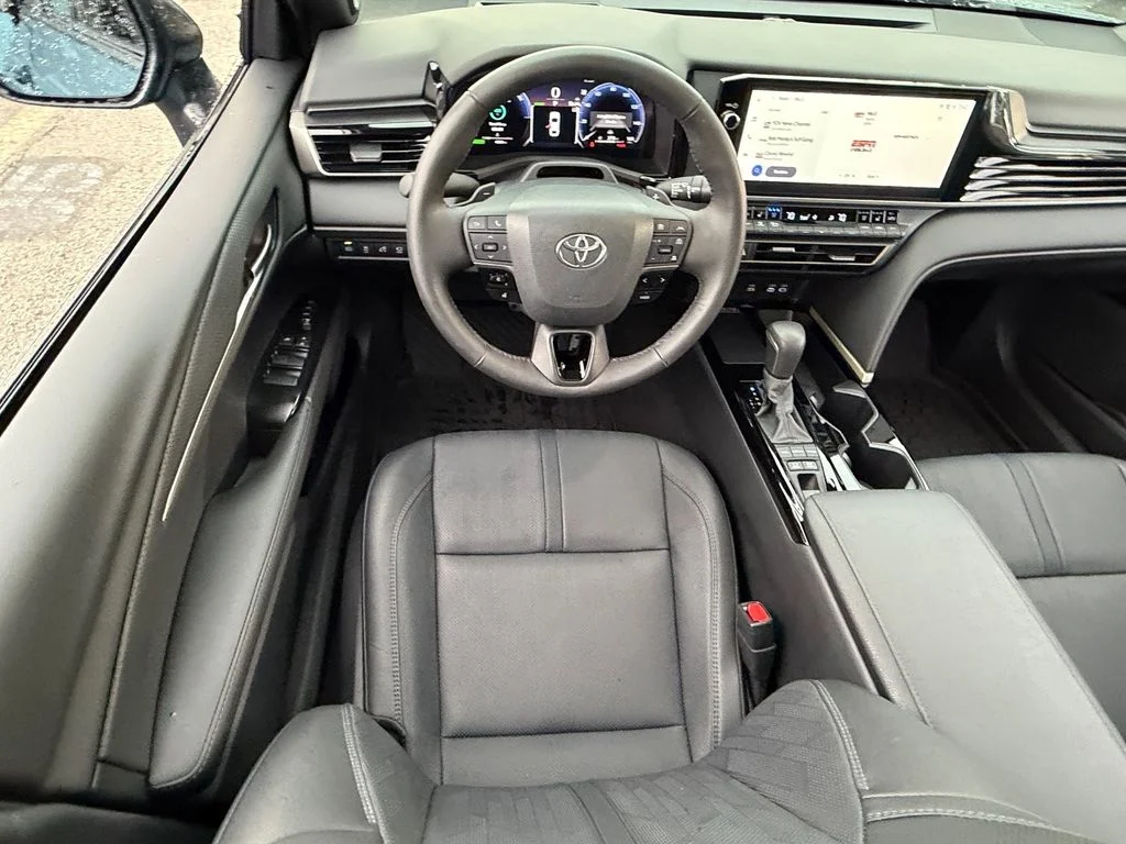 Used 2026  Toyota XSE image 13