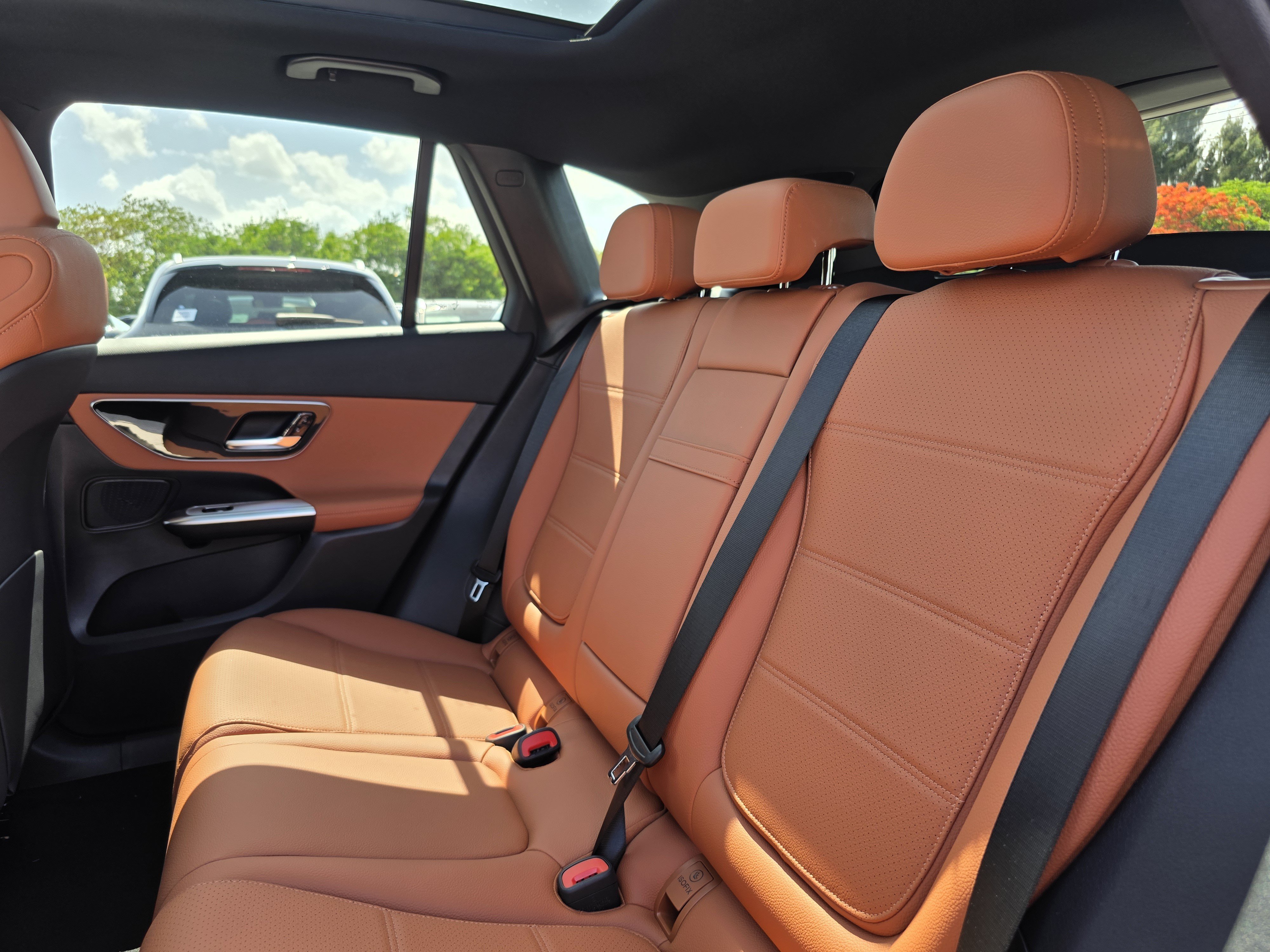 New 2026 Graphite Grey Metallic Mercedes-Benz GLC 300 image 14