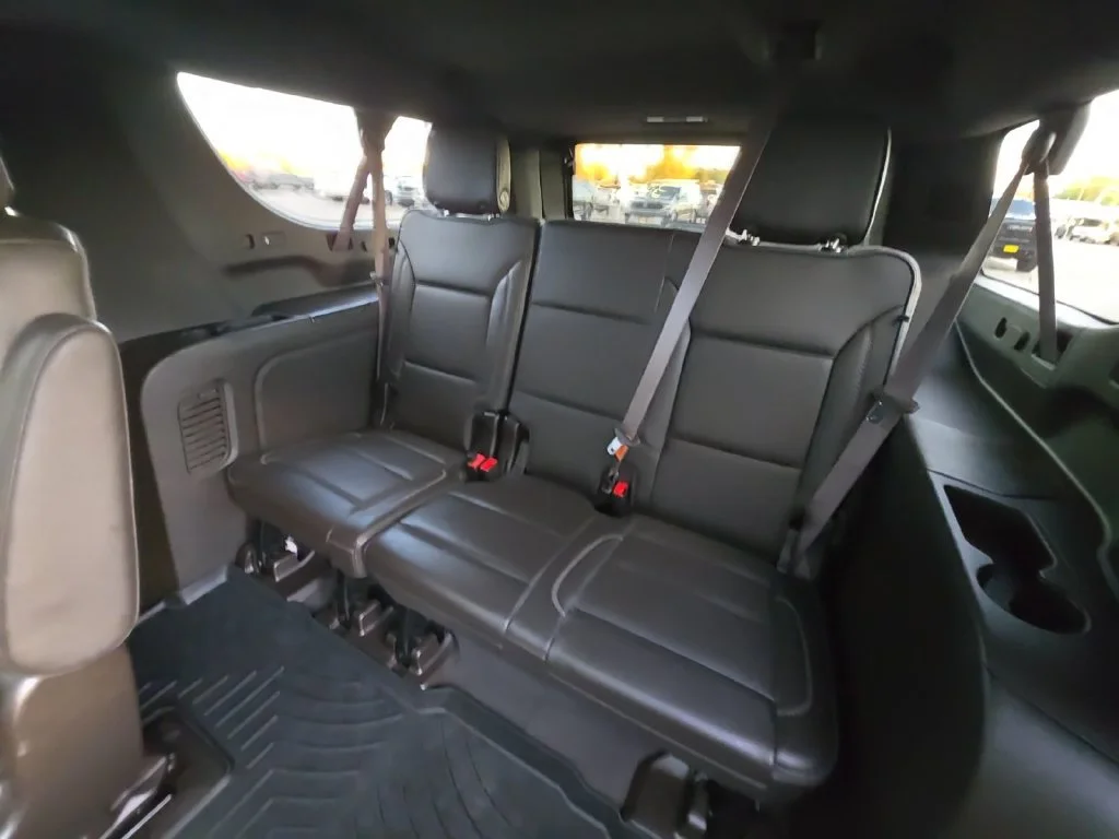 Used 2024 Summit White GMC Denali image 35