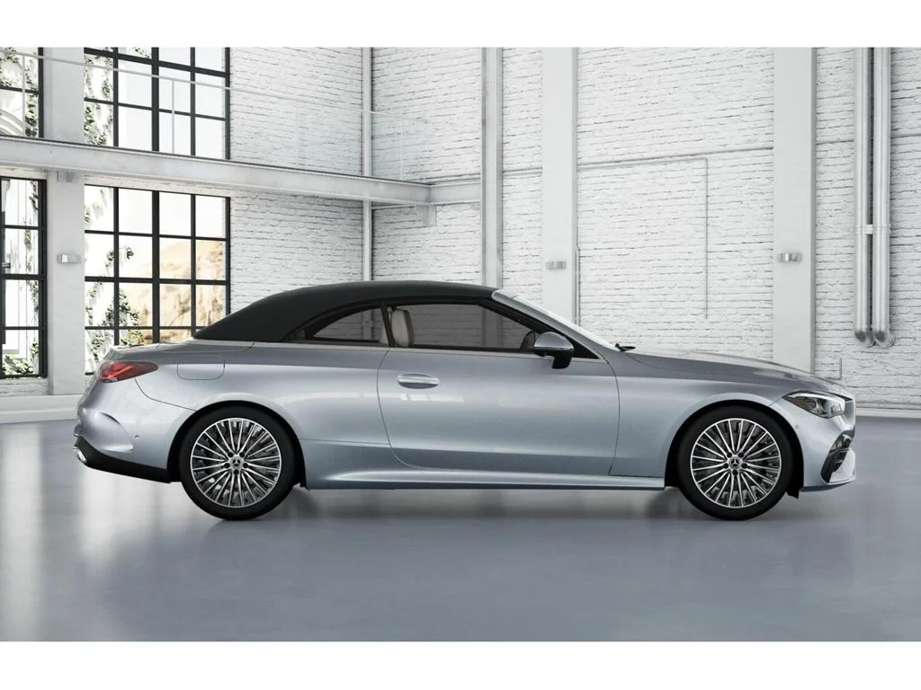 New 2027 Silver Mercedes-Benz CLE 300 image 2