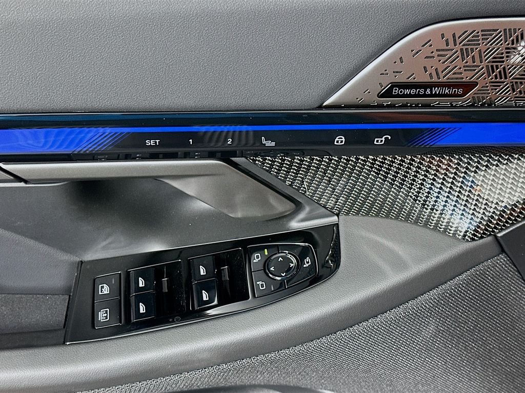 New 2027 Special Order Color BMW Base image 20