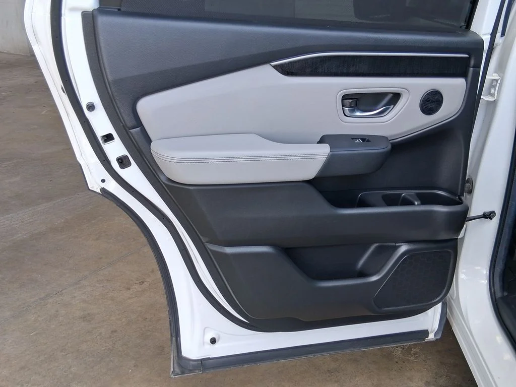Used 2024 White Honda Elite image 20