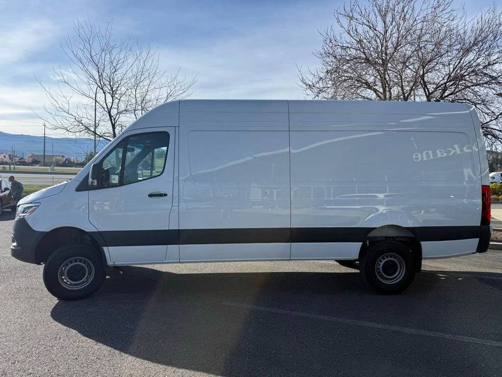 New 2026 White Mercedes-Benz Cargo 170 WB image 3