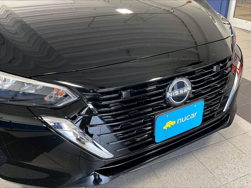 Used 2025 Black Nissan S image 31