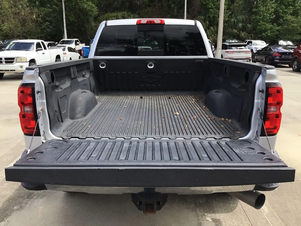 Used 2015 Silver Chevrolet LTZ image 53