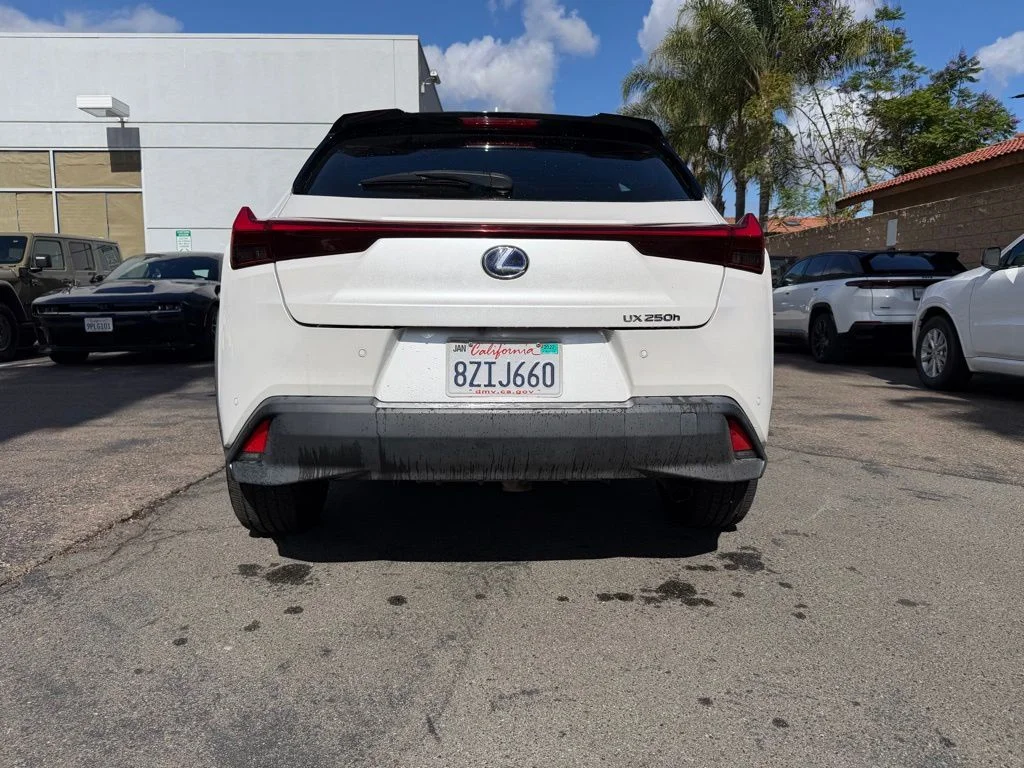 Used 2022 White Lexus 250h Base image 11