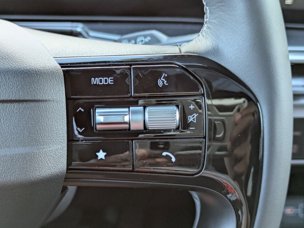 New 2026 Ivory Silver Kia EX image 28