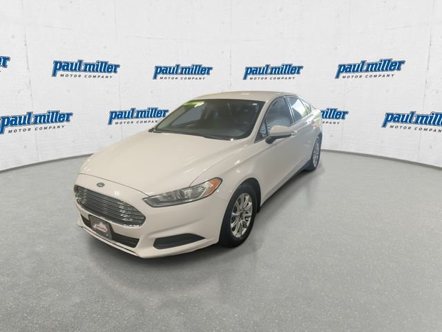 Used 2015 White Ford S image 4