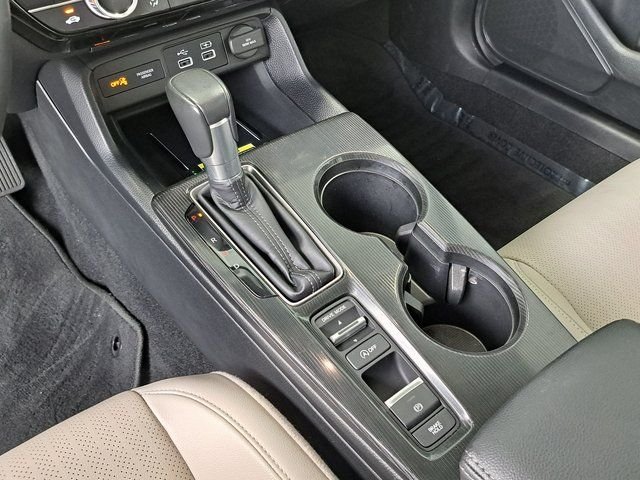 Used 2024  Honda Touring image 16