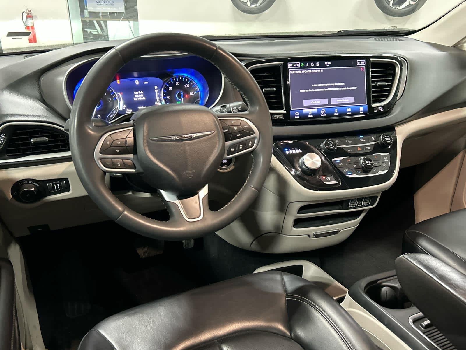 2023 Chrysler Pacifica Touring L - Photo 22