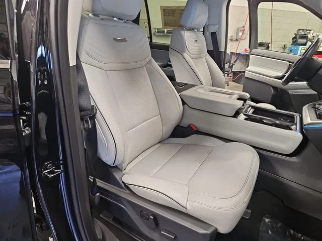 Used 2025 Black Ford Platinum image 10