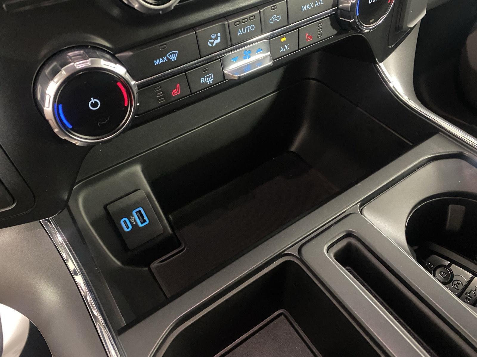 Used 2022 Agate Black Ford XLT image 19