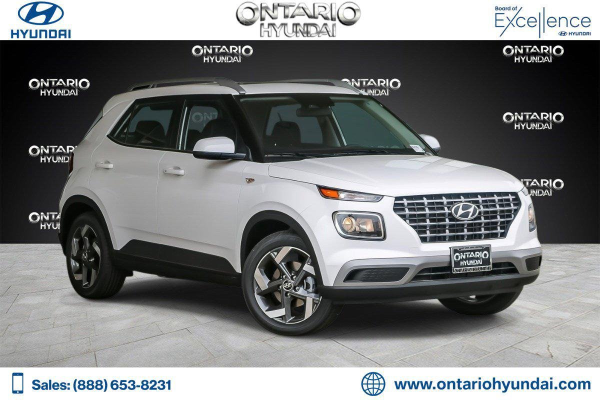 2026 Hyundai Venue SEL w/ 2-Tone Roof IVT's photo