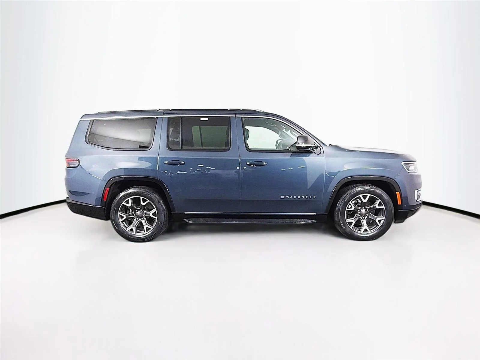 2024 Jeep Wagoneer Series III - Photo 8