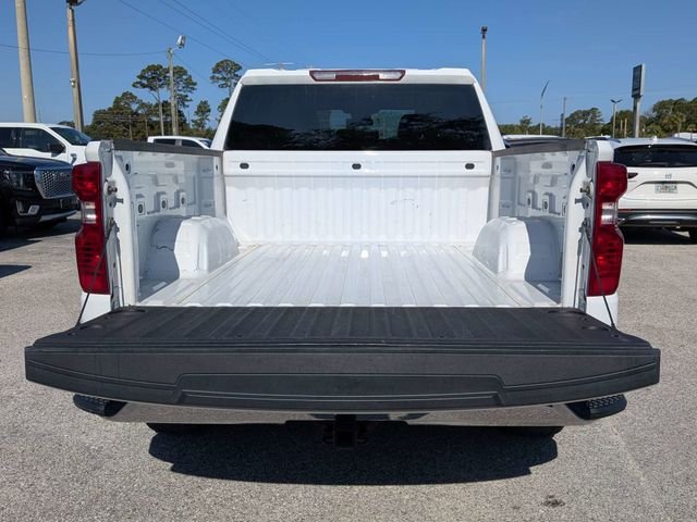 Used 2022 White Chevrolet LT image 14
