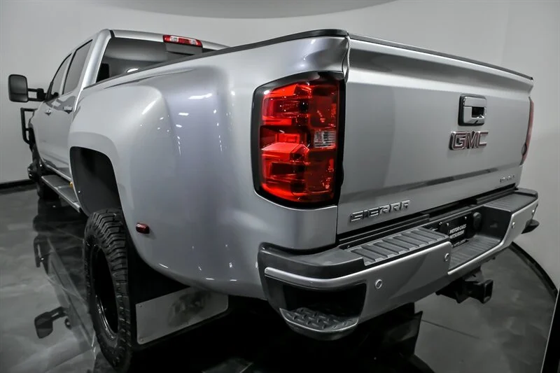 2015 GMC Sierra 3500 Denali HD Denali - Photo 8