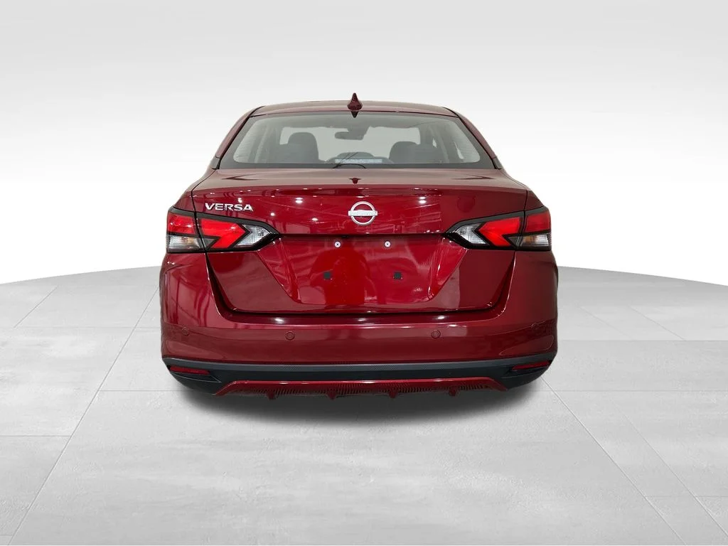 Used 2025 Red Nissan 1.6 SV image 4