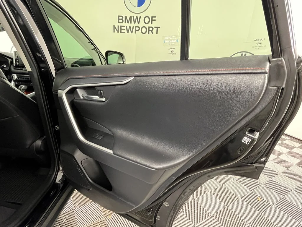 Used 2019 Black Toyota Adventure image 27
