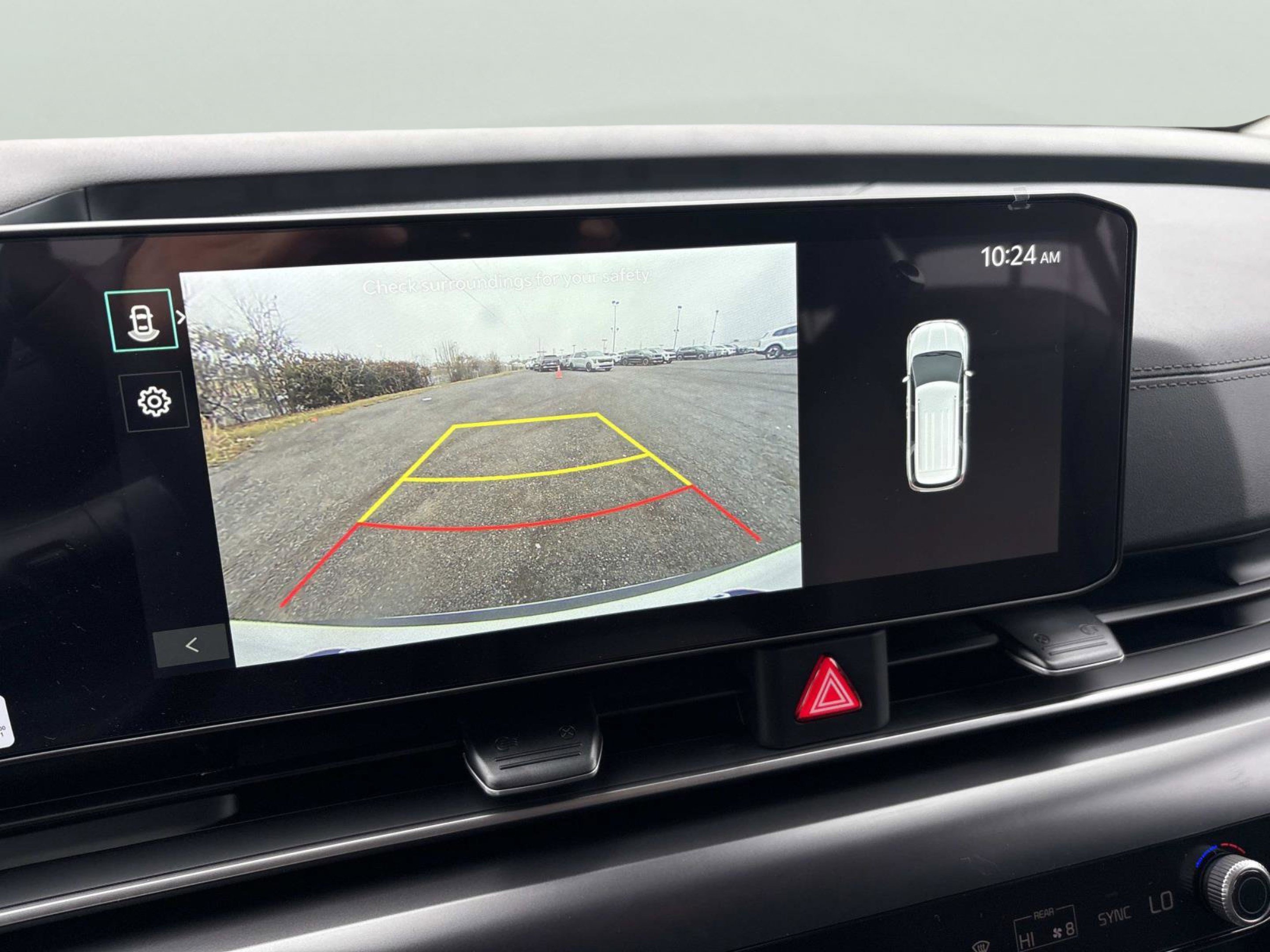 New 2026 Snow White Pearl Kia LXS image 22